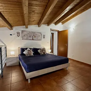 Porto Centro Storico Wi-fi&self Check-in Castellammare del Golfo